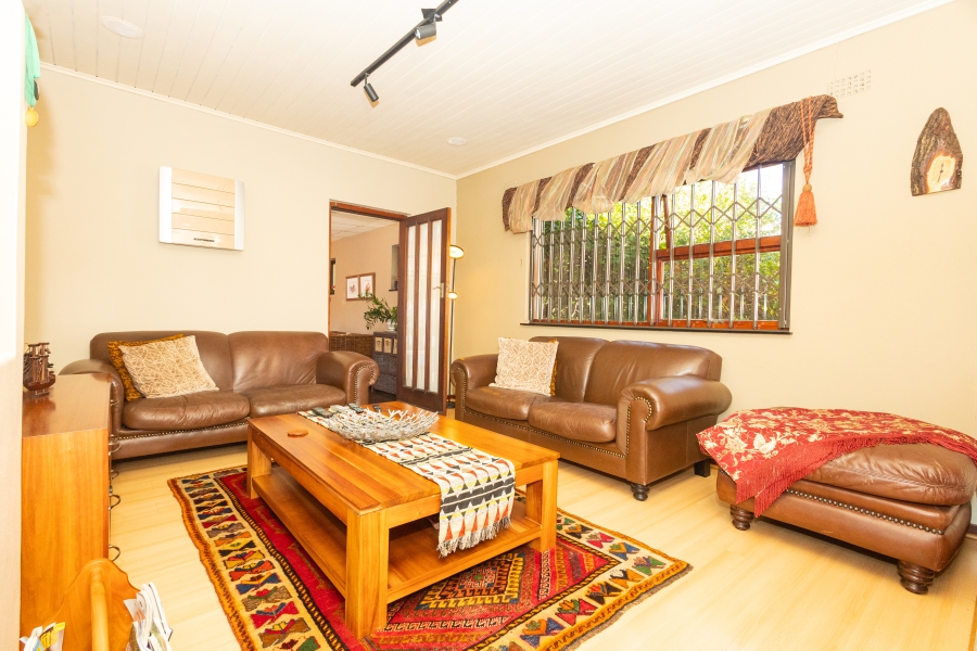 4 Bedroom Property for Sale in Kenridge Heights Western Cape